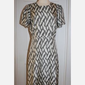 J.CREW PETITE FLUTTER-SLEEVE DRESS IN IKAT SIZE P2 BLACK F3031